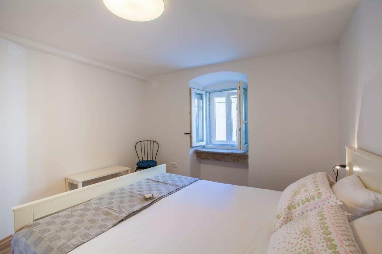 Apartmani Kraj Mora 茨雷斯 外观 照片